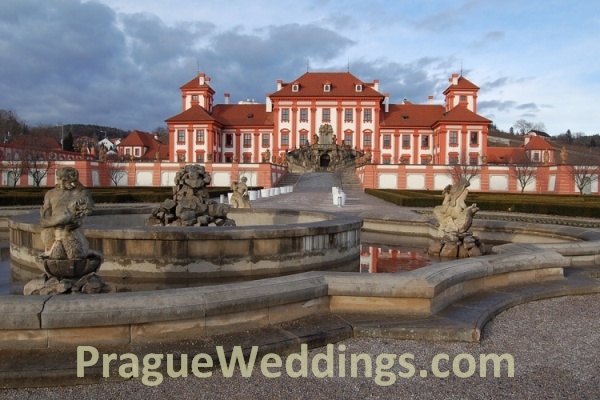 Troja Chateau